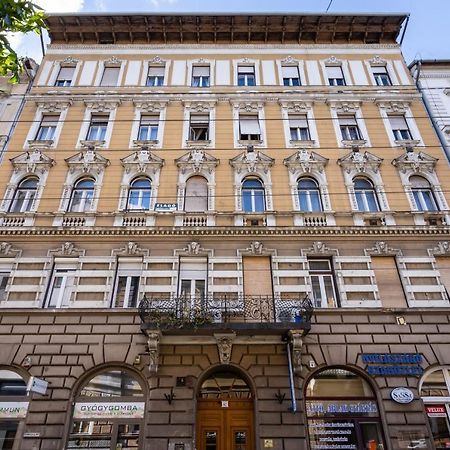 Galaxy Cube Apartment Budapeşte Dış mekan fotoğraf