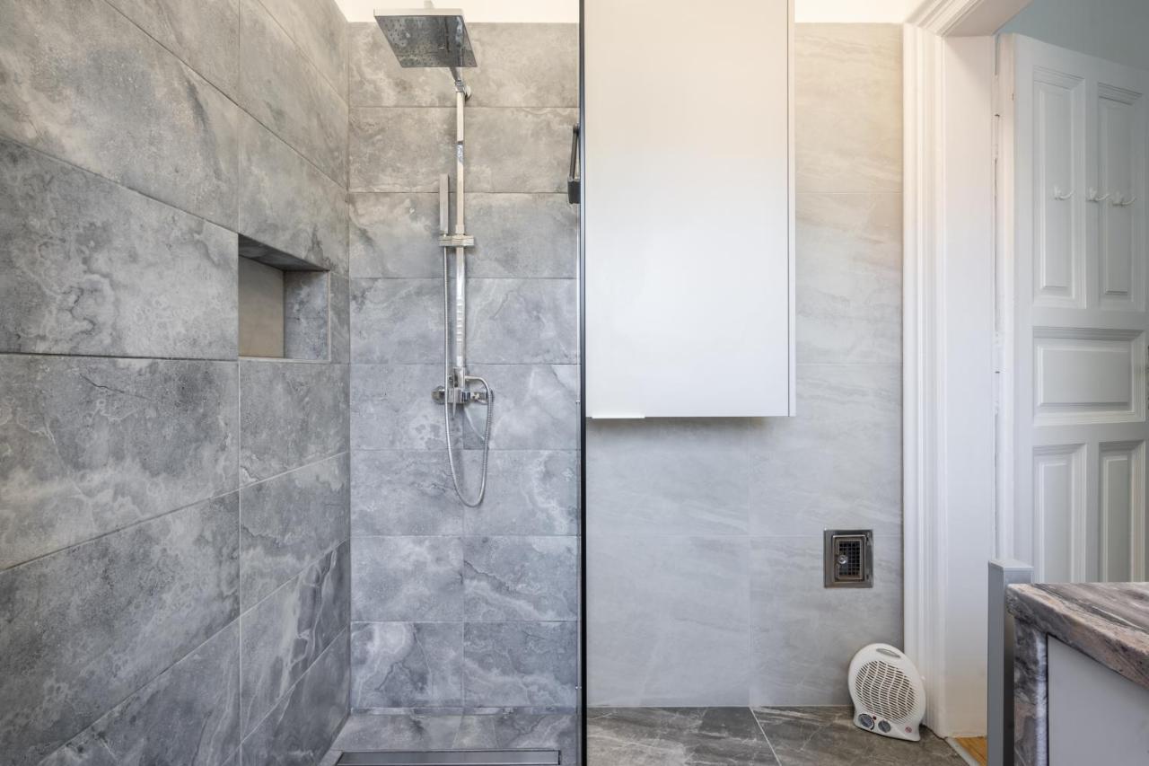 Galaxy Cube Apartment Budapeşte Dış mekan fotoğraf