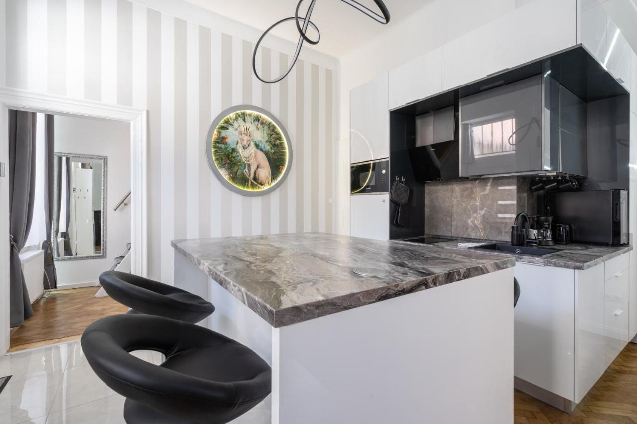 Galaxy Cube Apartment Budapeşte Dış mekan fotoğraf